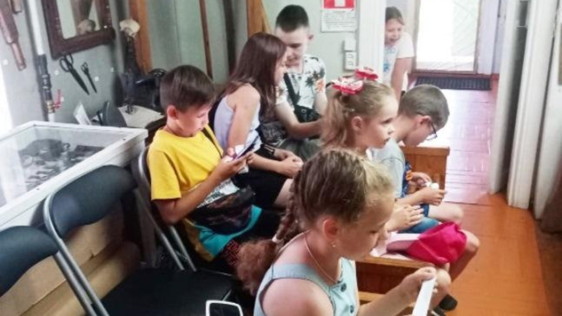 РВО «Знайка» Детской библиотеки посетила квест «Русская изба»